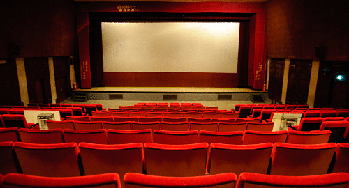9 Sites That Pay You to Watch Movie Trailers